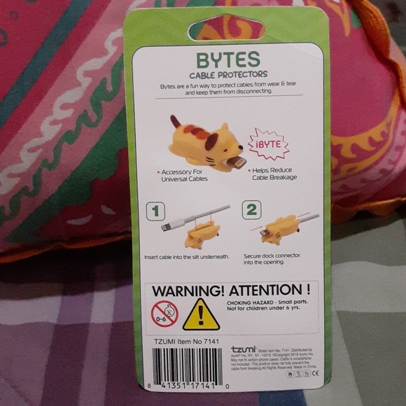 Tzumi Bytes Fish Cable Protectors, Set of 2 - Picture 2 of 7